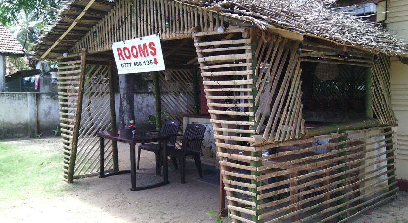 Yoho Mango House Hotel Negombo Ruang foto