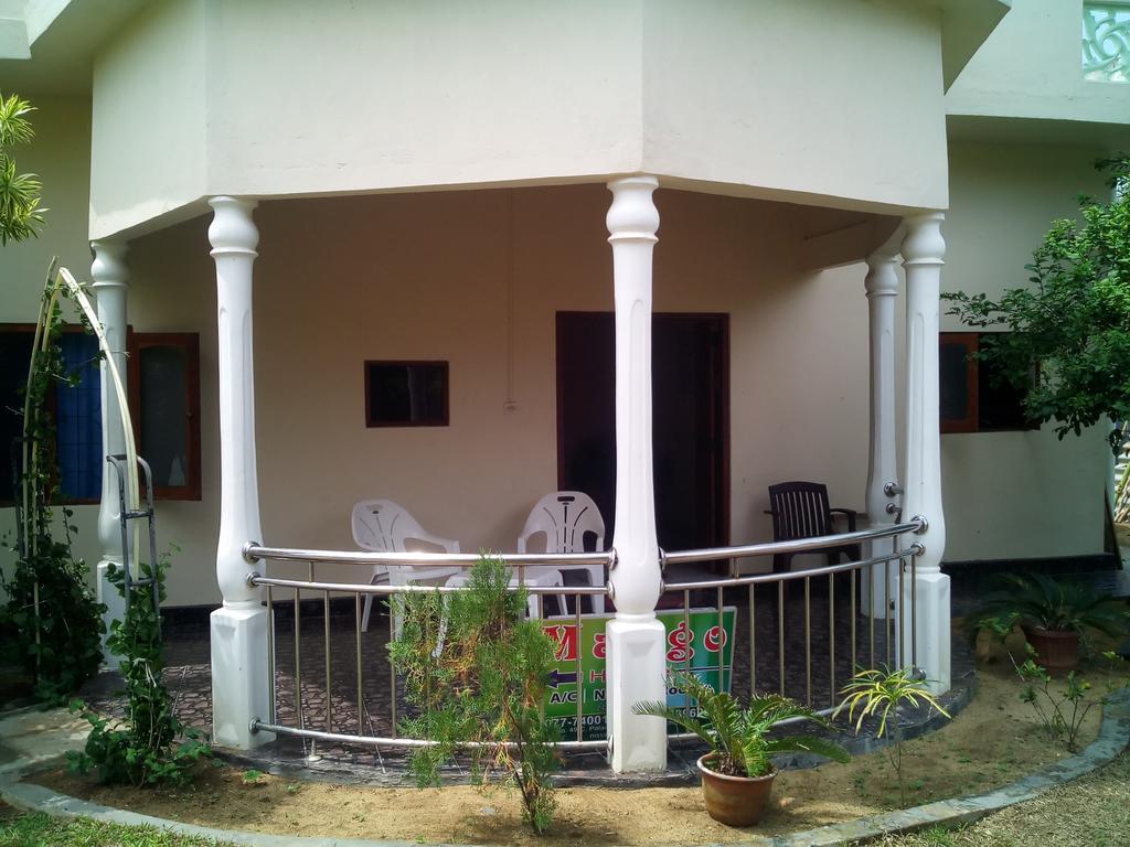 Yoho Mango House Hotel Negombo Bagian luar foto